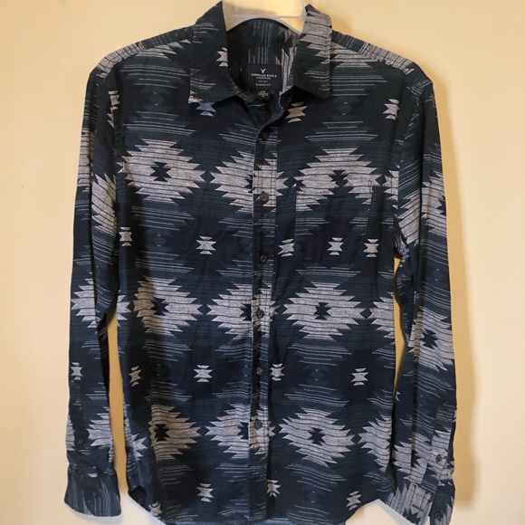 American Eagle Outfitters Other - Men’s American Eagle Aztec shirt size L